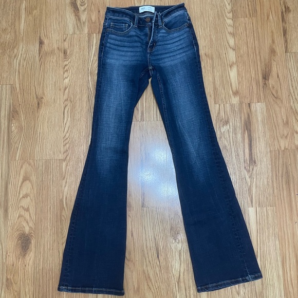 BKE ANDI - Picture 6 of 7